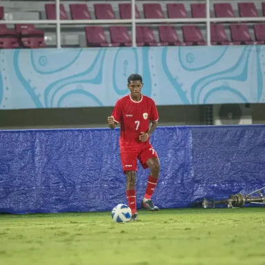 Fadly Alberto Mengaku Sesal: Aksi Tendangan Kungfu di EPA U-20 Coreng Nama Baik Timnas Indonesia