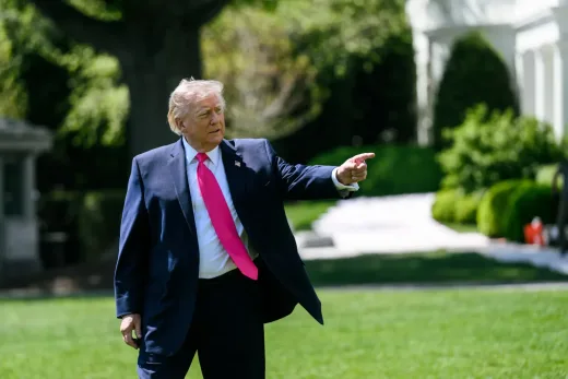 Trump Perpanjang Gencatan Senjata dengan Iran Secara Indefinite, Namun Pertahankan Blokade Laut di Hormuz