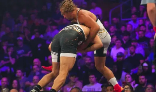 Arman Tsarukyan Picu Kontroversi Setelah Mengaku Ingin "Menyakiti" Legenda Urijah Faber dalam Sesi Latihan