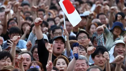 Ribuan Karyawan Samsung Korea Selatan Ancam Mogok Kerja: Kedaulatan Kesejahteraan Buruh vs. Dominasi Rantai Pasok Global