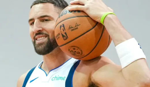 Perpisahan Mengejutkan Klay Thompson & Mavericks: Kedaulatan Transisi Karier dan Akhir dari Eksperimen Dinasti di Dallas 2026