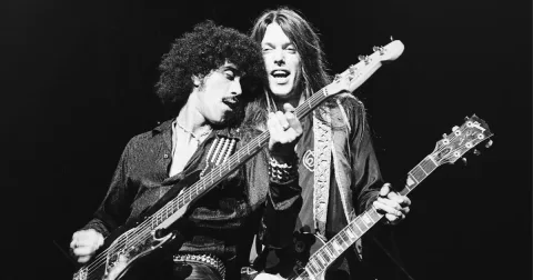 Thin Lizzy Mengapresiasi Stasiun Radio Kentucky atas Kesuksesan Lagu Hit Tahun 1976