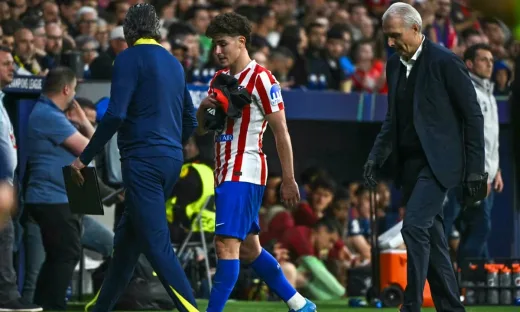 Kabar Baik bagi Atletico Madrid: Diego Simeone Optimis Julian Alvarez Fit untuk Leg Kedua