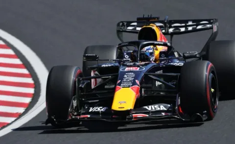 Otonomi Juara: Max Verstappen Ambil Waktu Tentukan Masa Depan di F1, Pertegas Kedaulatan Penentuan Nasib Sendiri