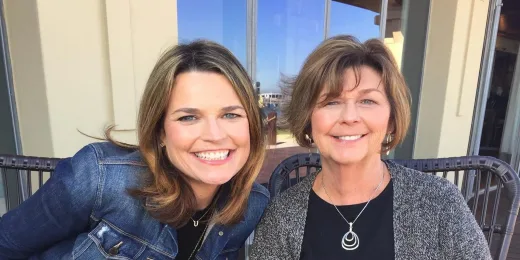 Pesan Menyentuh Savannah Guthrie di Hari Ibu: "Kami Tidak Akan Pernah Tenang Hingga Menemukanmu"