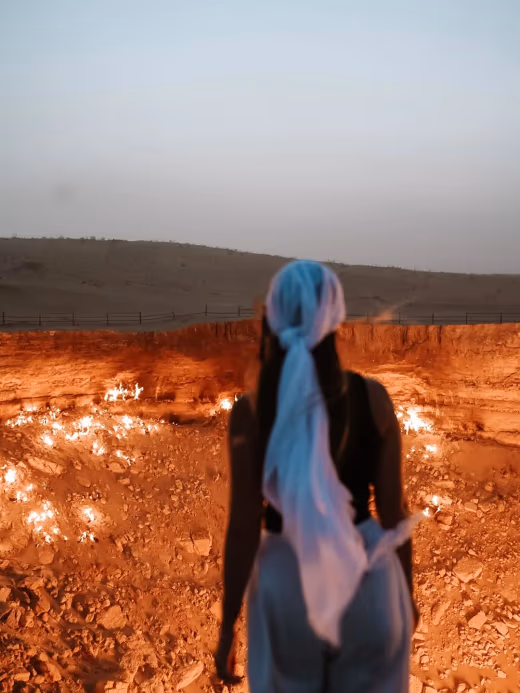 Misteri 'Gerbang Neraka' Turkmenistan: 40 Tahun Menyala, Ilmuwan Tak Tahu Kapan Padam