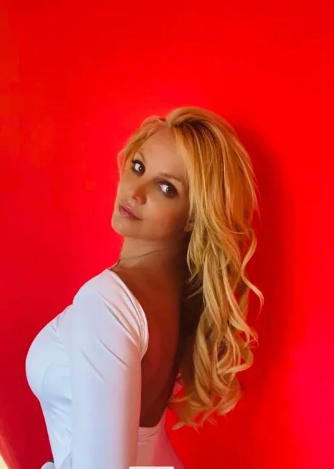 Klarifikasi Britney Spears: Pihak Manajemen Sebut Laporan Insiden Pisau di Restoran "Sangat Konyol"