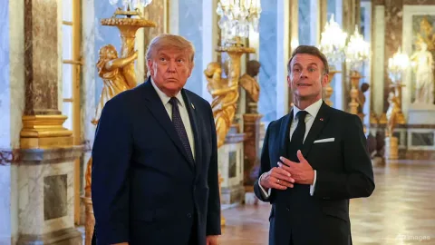 Macron Gunakan Istana Versailles sebagai Senjata Diplomasi untuk Membujuk Trump