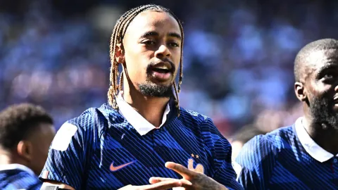 Arsenal Incar Julian Alvarez: Alternatif Lebih Tepat dari Barcola?