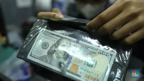 BI Pangkas Lagi Batas Beli Dolar Tanpa Underlying Jadi US$10.000 per Bulan
