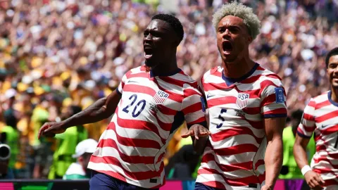 Dominasi Babak Pertama: Amerika Serikat Lolos ke 32 Besar Usai Taklukkan Australia 2-0