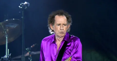 Keith Richards Berhenti Merokok di Usia 82: Karena Itu 'Kekanak-kanakan'