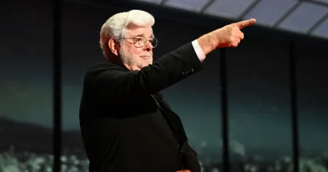 George Lucas Isi Suara di Film Animasi Minions and Monsters