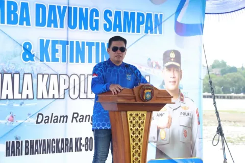 Polda Kepri Padukan Olahraga Tradisional dan Bakti Sosial di Hari Bhayangkara ke-80