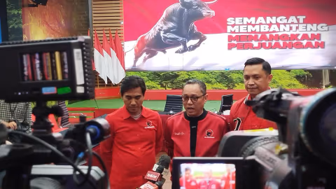 PDIP Bantah Politik Dua Kaki: Deddy Sitorus Tantang Partai Koalisi Fokus pada Kinerja