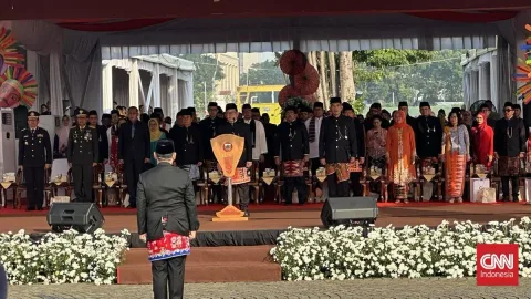Lagu Si Doel Anak Betawi Menggema di HUT Jakarta, Rano Karno Hadir Bersama Pramono