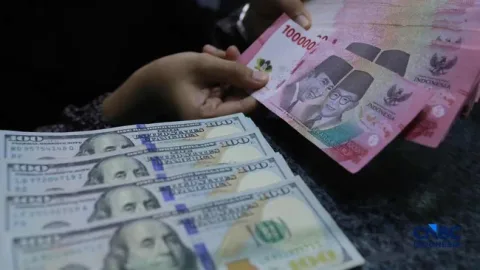 Rupiah Tertekan di Awal Pekan, Konflik Iran dan Aturan Baru BI Jadi Sorotan