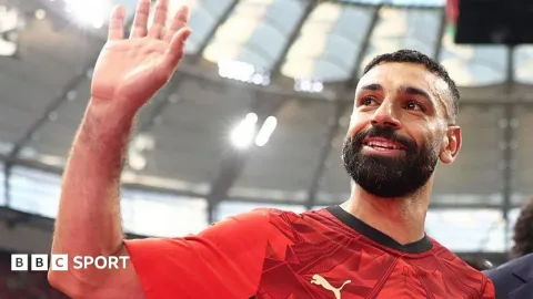 Salah Akhiri Mimpi Buruk 92 Tahun, Bawa Mesir ke Kemenangan Perdana di Piala Dunia