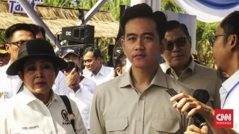 Gibran Bawa Segudang PR Usai Blusukan ke SDN Wolomoni: MBG hingga Sinyal Internet