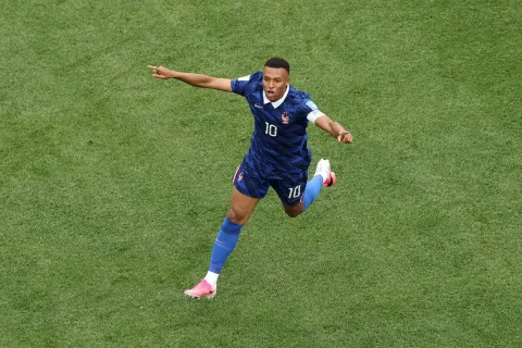 Mbappe Pamer Ketajaman di Laga ke-100, Perancis Lolos ke 32 Besar Piala Dunia 2026