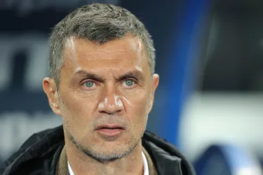 Paolo Maldini: Legenda yang Bisa Menyatukan Sepak Bola Italia Kembali