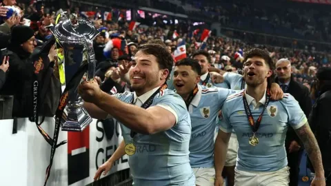 Les Bleus Umumkan Skuad Awal Nations Championship, Dupont Menyusul