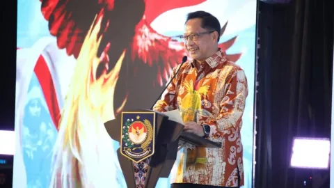Penghargaan Pemda: Tito Karnavian Tegaskan Insentif Fiskal sebagai Pemacu Inovasi Daerah