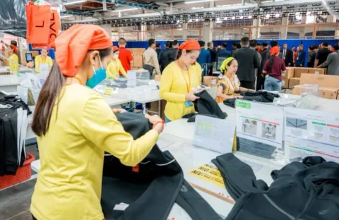 Kunjungan Hun Sen ke China: Dorongan Investasi atau Ancaman Defisit Dagang?