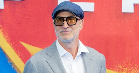 Dua Adegan Sudah Cukup: Craig Gillespie Yakin Garap 'Supergirl'