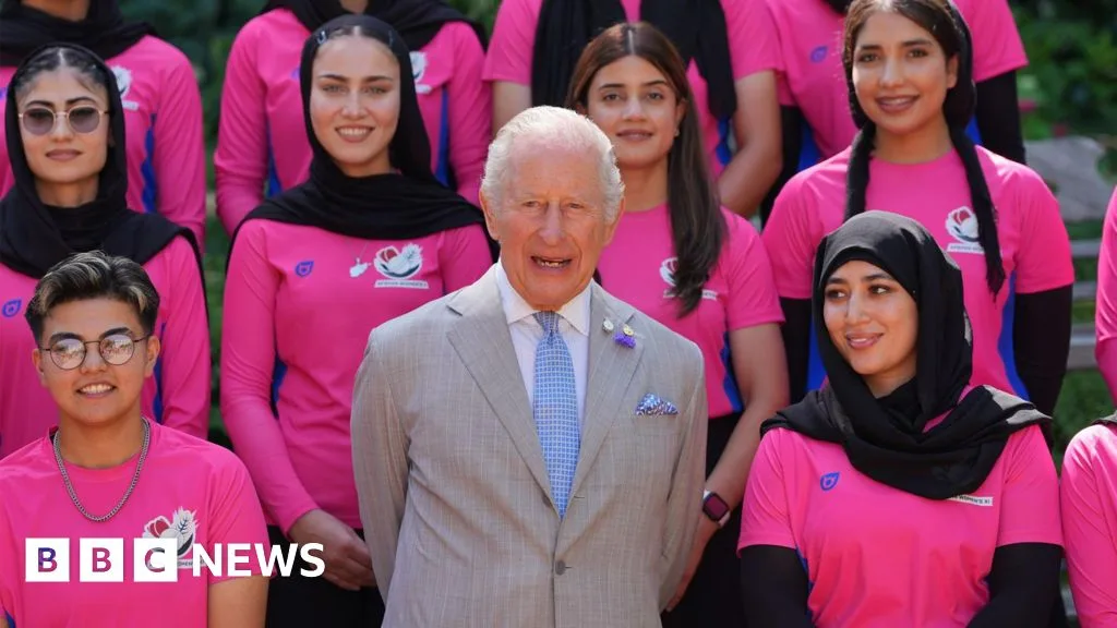 Tim Kriket Wanita Afganistan yang Dilarang Bereksistensi Dapat Dukungan Raja Charles