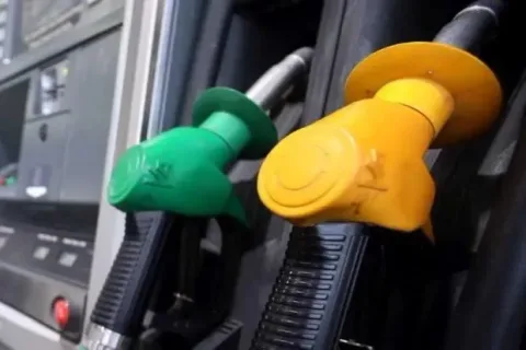 Harga BBM Malaysia Turun: Diesel dan RON97/95 Terkoreksi, Subsidi Tetap Dipertahankan