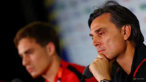 Montella Bela Skuad Turki: Kritik Jangan Personal, Mereka Sudah Berjuang Maksimal