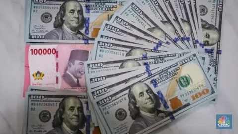 Rupiah Kembali Terperosok ke Rp17.950 per Dolar AS, BI Perketat Aturan Valas