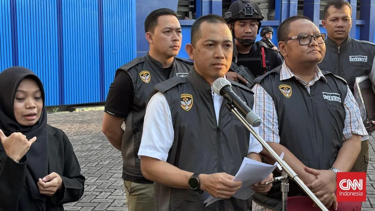Oknum Bea Cukai Juanda Jadi Perantara Suap Impor Ponsel Bekas Ilegal