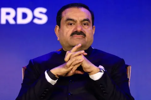 Konglomerat Adani Minta Hakim AS Gugurkan Dakwaan Suap: Ada Implikasi bagi Bisnis Global