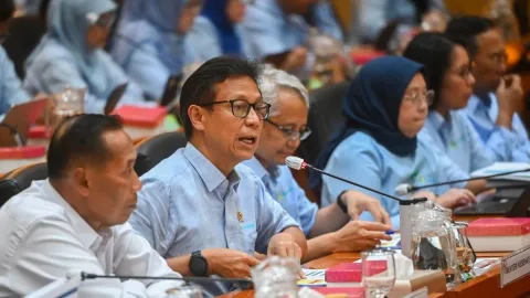 Menkes Budi Gunadi: Indonesia Darurat Kekurangan Dokter, Beban Kerja Tenaga Medis Melampaui Batas