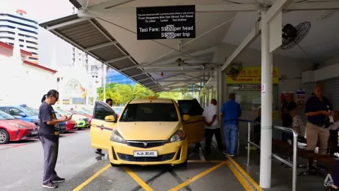 Tarif Taksi Malaysia Masuk Singapura Melonjak 750 Kali Lipat Mulai 2027