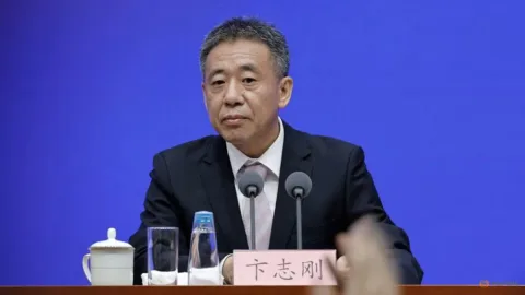 Korupsi di Sektor Pertahanan China: Pejabat Senior Antariksa Jadi Sasaran