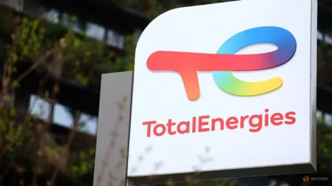 TotalEnergies Digugat Iklim: Pengadilan Paris Beri Tenggat Enam Bulan