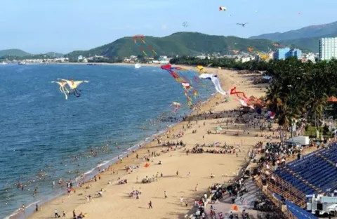 Festival Laut Khanh Hoa 2026: Pesta Budaya dan Pariwisata yang Kini Digelar Tahunan
