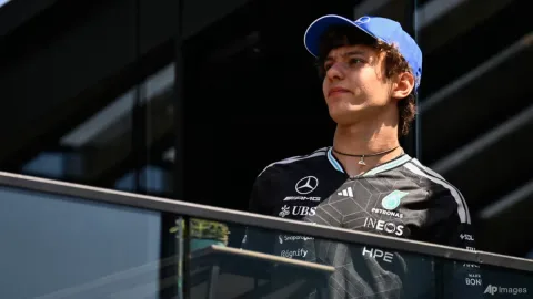 F1 Terapkan Aturan Bahaya Panas untuk Pertama Kali di Eropa: Pembalap Wajib Pakai Rompi Pendingin