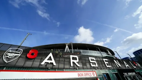 Arsenal vs Dortmund: Uji Coba Bergengsi di Emirates Stadium