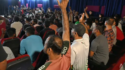 Gaji Tertunggak, Ratusan Pekerja Migran di Singapura Berburu Lowongan Baru