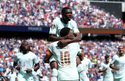 Dembele Hattrick Kilat Bawa Prancis Kukuh, Senegal Jaga Asa ke 16 Besar Piala Dunia 2026