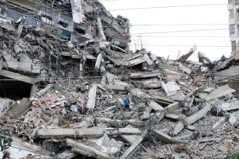 Gempa Dahsyat Venezuela Tewaskan 589 Orang, Xi Jinping Sampaikan Duka dan Tawarkan Bantuan