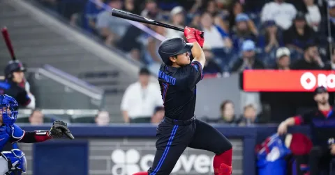 Okamoto Ukir Rebaru MLB: 19 Home Run, Lampaui Legenda Jepang