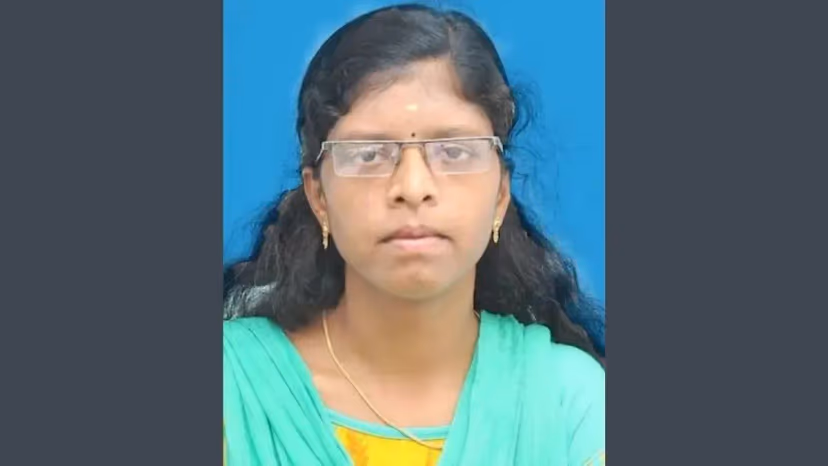 Geger Monyet di Pura Bukit Tamil Nadu: Pengantin Baru Tewas Jatuh dari Tebing