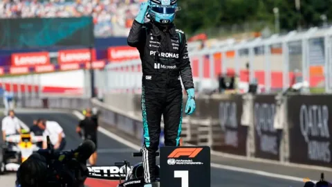 Kualifikasi GP Austria Kacau: Russell Rebut Pole, Verstappen Kecelakaan