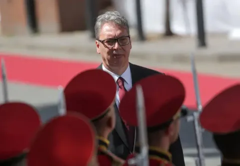 Di Ambang Lengser: Presiden Serbia Vucic Umumkan Mundur dalam Hitungan Pekan