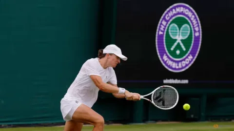 Swiatek Bungkam Ekspektasi Jelang Pertahanan Gelar Wimbledon